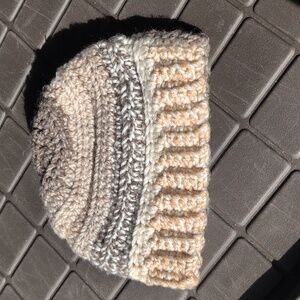 Hand Made Cozy Knit Multicolor Beanie. Unbranded.